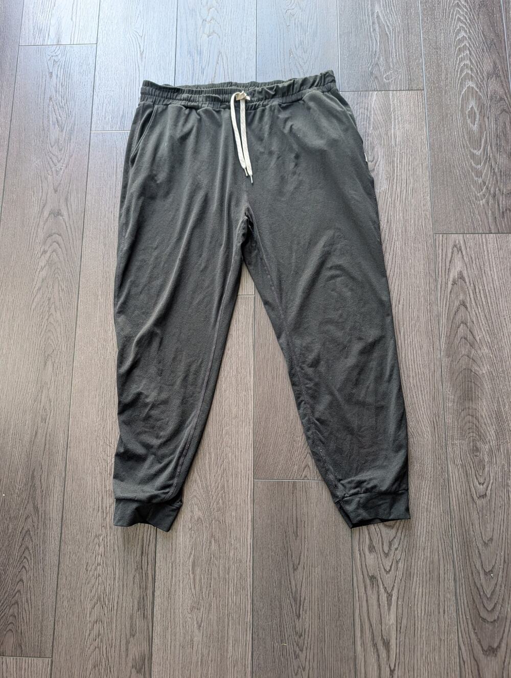 Vuori Performance Jogger, XL